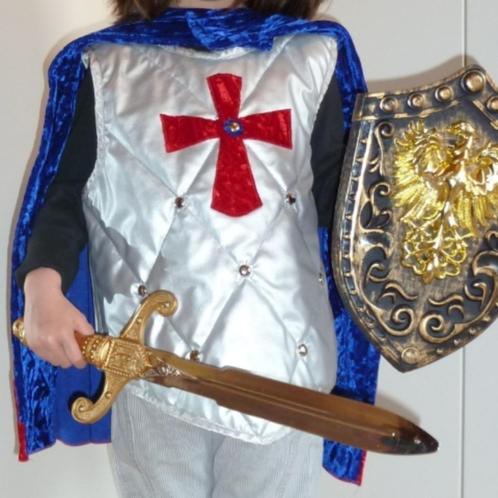 Te koop aangeboden: Ridder kostuum, Kinderen en Baby's, Carnavalskleding en Verkleedspullen, Nieuw, Jongen of Meisje, 122 t/m 128