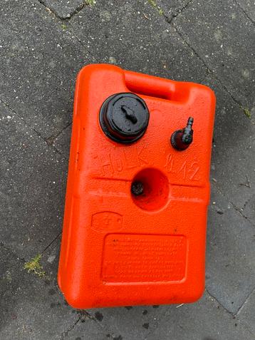 Jerrycan voor de boot 12 liter beschikbaar voor biedingen