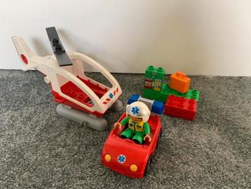 Duplo Ambulance Set met Auto & Helikopter beschikbaar voor biedingen