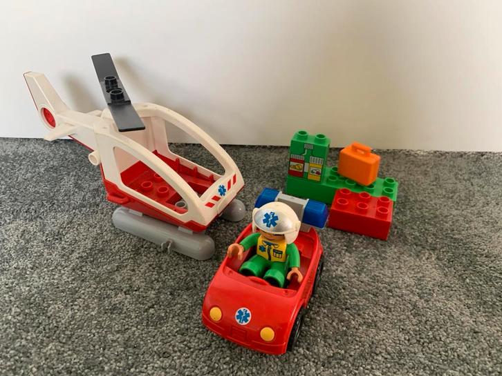 Duplo Ambulance Set met Auto & Helikopter, Kinderen en Baby's, Speelgoed | Duplo en Lego, Zo goed als nieuw, Duplo, Complete set
