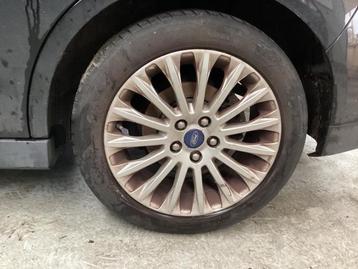 Velgen set + banden van een Ford C-Max beschikbaar voor biedingen