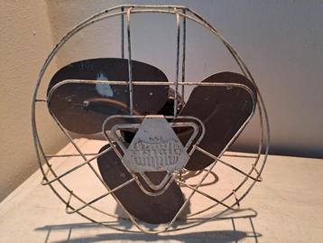 Oude Frigid ventilator beschikbaar voor biedingen