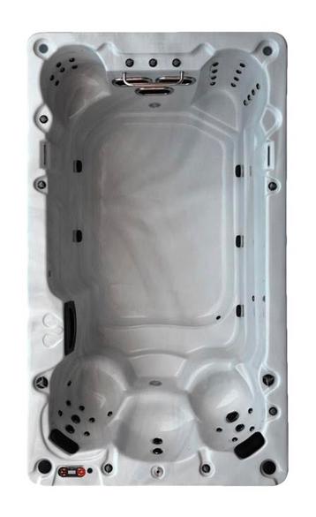 NIEUWE ZWEMSPA CANADIAN SPA 4 en 5 meter mega deal  beschikbaar voor biedingen