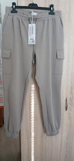 Nieuwe taupe bruin cargo broek en blouse mt 40, Maat 38/40 (M), Bruin, Nieuw, Ophalen of Verzenden