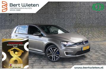 Volkswagen Golf 1.4 TSI GTE | Navigatie | Parkeersensoren |  beschikbaar voor biedingen