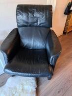 ZWARTE LEOLUX FAUTEUIL., Huis en Inrichting, Fauteuils, Ophalen, Zo goed als nieuw