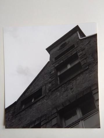 Foto gevel jaren 60/70 beschikbaar voor biedingen