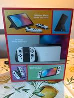 Switch OLED, Spelcomputers en Games, Spelcomputers | Nintendo Switch, Switch OLED, Met 2 controllers, Ophalen of Verzenden, Zo goed als nieuw