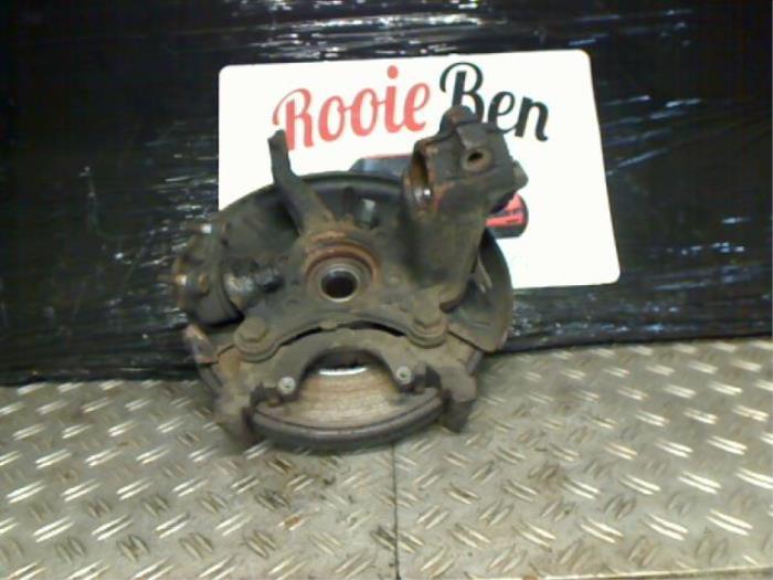 Fusee links-voor van een Volkswagen Golf, Gebruikt, -, Volkswagen, -