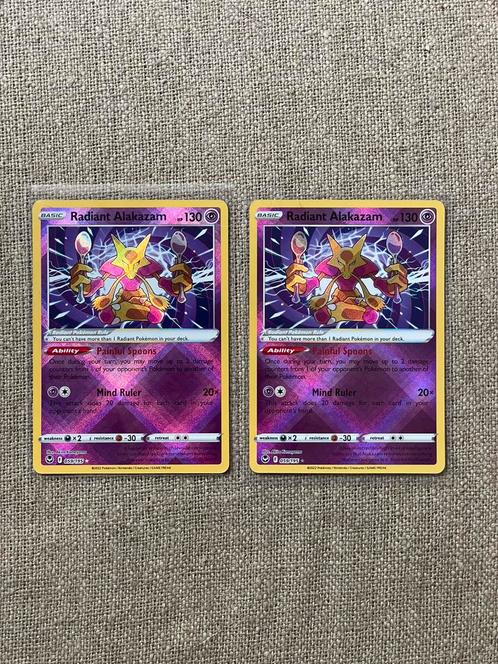 2x Radiant Alakazam 059/195, Hobby en Vrije tijd, Verzamelkaartspellen | Pokémon, Nieuw, Meerdere kaarten, Foil, Ophalen of Verzenden