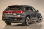 Audi Q8 e-tron 55 quattro S Edition 115 kWh S-LINE | LED M, Auto's, Audi, Automaat, Adaptive Cruise Control, Zwart, 43 €/maand