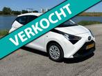 Toyota Aygo 1.0 VVT-i x-play/Cam/Airco/NL/Apk ´27/Zeer nett, Voorwielaandrijving, Stof, Gebruikt, 4 stoelen