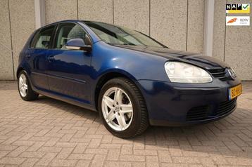 Volkswagen Golf 1.4 TSI Comfortline GT-line 5 DEURS TREKHAAK beschikbaar voor biedingen