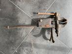 Vintage Bankschroef – Rotsvast & Karaktervol industrieel, Ophalen, Gebruikt, Minder dan 70 cm, Bankschroef