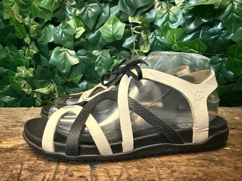 Bijna Nieuwe sandaal van Loints of Holland maat 38, Kleding | Dames, Schoenen, Zo goed als nieuw, Sandalen of Muiltjes, Zwart