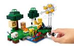 LEGO Minecraft 21165 De Bijenboerderij (doos+boekjes), Ophalen of Verzenden, Zo goed als nieuw, Complete set, Lego