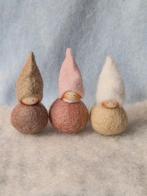 Vrije School Seizoenstafel vilt popje winter kabouter wol, Verzenden, Nieuw, Figuurtje(s), Wolvilt