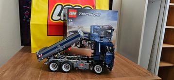 LEGO Tipping Dump Truck - 42203 beschikbaar voor biedingen