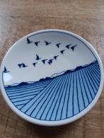 2 Scandinavische snuisterij/ ring schotels, Ophalen of Verzenden, Porselein, Kop en/of schotel