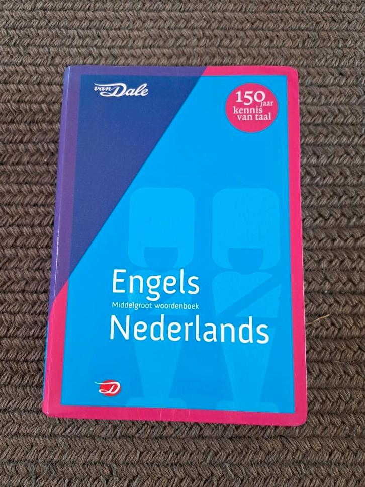 Van Dale middelgroot woordenboek Engels-Nederlands, Boeken, Woordenboeken, Zo goed als nieuw, Van Dale, Verzenden