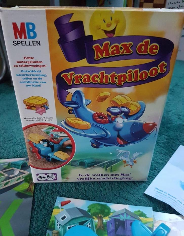 MAX DE VRACHTPILOOT, spel van MB. Compleet., Hobby en Vrije tijd, Gezelschapsspellen | Overige, Zo goed als nieuw, Een of twee spelers