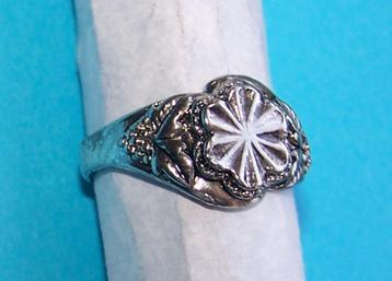 Tibet zilveren ring, model J, maat 18 beschikbaar voor biedingen