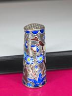 Zgan Hoge 4.5 cm Vingerhoedje  Cloisonne mooi Bewerkt, Ophalen of Verzenden, Zo goed als nieuw