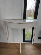 Vintage side table met rotan spiegel, Huis en Inrichting, Tafels | Sidetables, Gebruikt, Ophalen