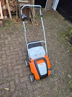Stihl RLE 240 Verticuteermachine - Gazonbeluchter, Ophalen of Verzenden