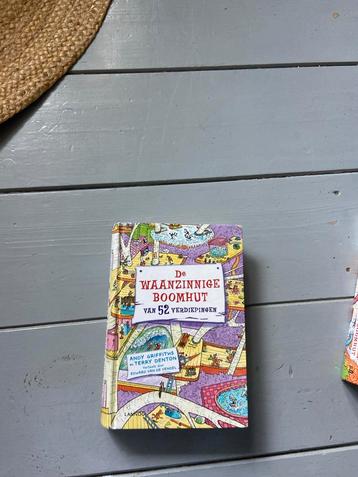 De Waanzinnige Boomhut van 52 Verdiepingen beschikbaar voor biedingen