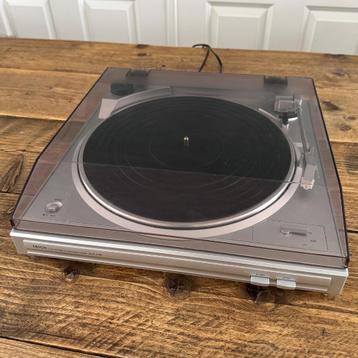 Denon DP-29F - Automatische analoge platenspeler beschikbaar voor biedingen
