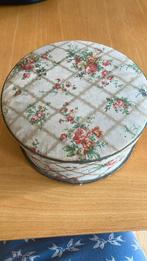 Brocante doos, met inhoud, Antiek en Kunst, Curiosa en Brocante, Ophalen of Verzenden