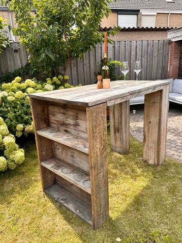 Steigerhouten Bartafel - Hoge Kwaliteit beschikbaar voor biedingen