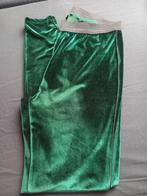 Broek groen velours maat 42-44, Kleding | Dames, Broeken en Pantalons, Ophalen of Verzenden, Zo goed als nieuw, Maat 42/44 (L)