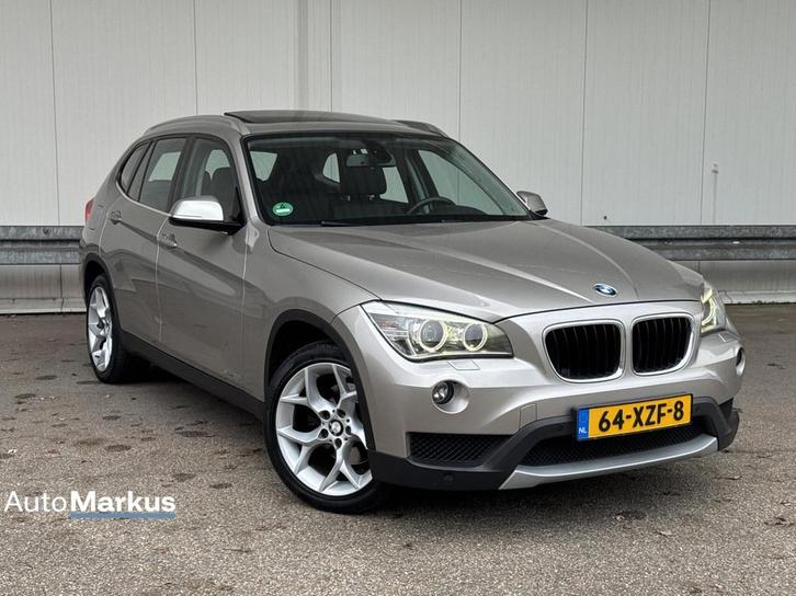 BMW X1 sDrive 20i Automaat|Pano|Trekhaak|Xenon|Leder|NAP|18", Auto's, BMW, Bedrijf, Te koop, X1, ABS, Airbags, Airconditioning