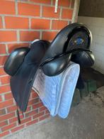 KM Expression 18 inch MW in nieuwstaat !, Dieren en Toebehoren, Paarden en Pony's | Zadels, Ophalen, Zo goed als nieuw, Dressuur