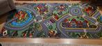 Leuk speelkleed met straten en gebouwen, Ophalen, Zo goed als nieuw