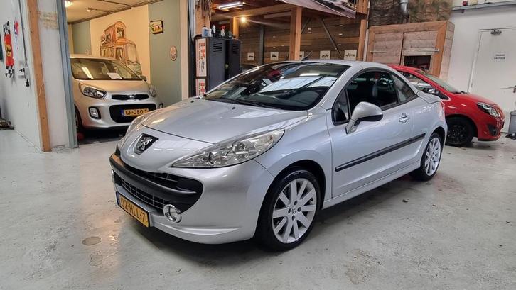 Peugeot 207 CC 1.6 VTi Féline LEER, Clima, 1e eigenaar, NAP, Auto's, Peugeot, Bedrijf, Te koop, ABS, Airbags, Airconditioning