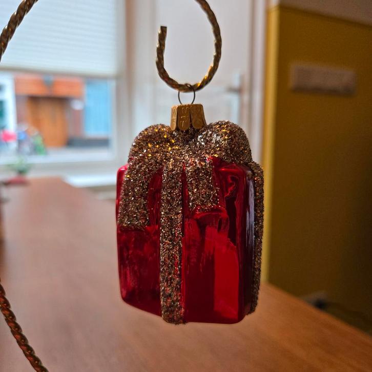 Rode Kerstbal Cadeau Glas Käthe Wohlfahrt, Diversen, Kerst, Zo goed als nieuw, Ophalen of Verzenden