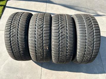 4 * Pirelli Sottozero 3 225*40*18 winterbanden beschikbaar voor biedingen