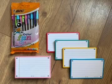150 flashcards en 10 BIC pennen beschikbaar voor biedingen