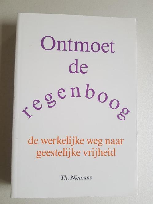Ontmoet de regenboog  -  Th. Niemans., Boeken, Godsdienst en Theologie, Gelezen, Ophalen of Verzenden