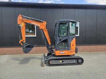 Hitachi ZX26 beschikbaar voor biedingen