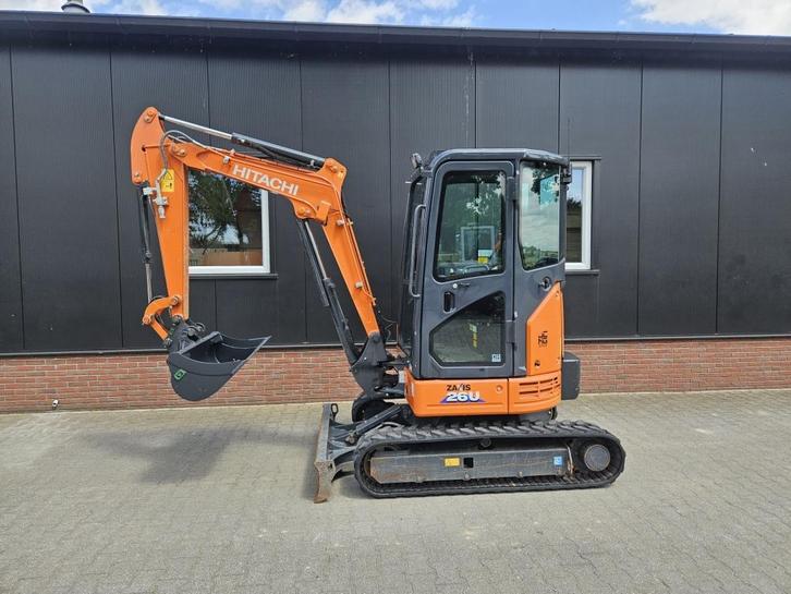 Hitachi ZX26, Zakelijke goederen, Machines en Bouw | Kranen en Graafmachines, Graafmachine