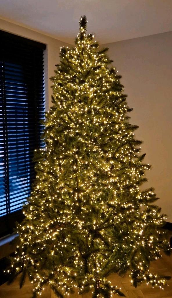 Prachtige Romagne Triumph Tree 2.30 meter hoge kerstboom, Diversen, Kerst, Ophalen