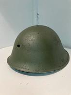 Turtle helmet battle damage, Verzamelen, Ophalen of Verzenden, Helm of Baret, Engeland, Landmacht