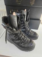 Wandelschoenen/legerschoenen zgan mt 42, Ophalen of Verzenden, Zo goed als nieuw
