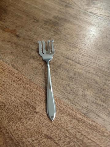 Sola GZ Sardine Vork punt filet beschikbaar voor biedingen