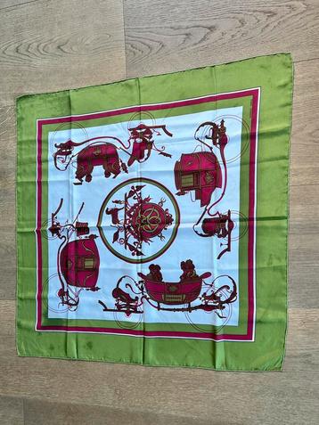 HERMES PARIS SJAAL beschikbaar voor biedingen