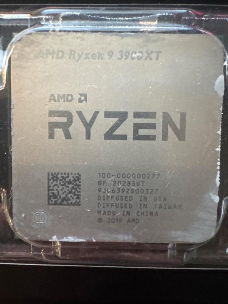 AMD Ryzen 9 3900XT, Computers en Software, Processors, Gebruikt, 12-core, 4 Ghz of meer, Ophalen of Verzenden